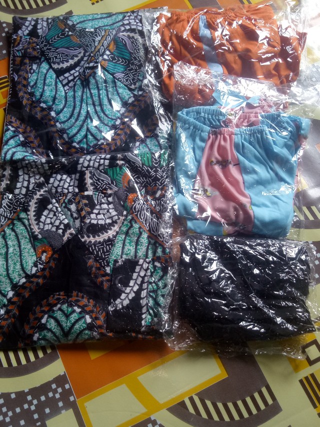 Kemeja Batik Pria Lengan Pendek  Bswart  Hrb026