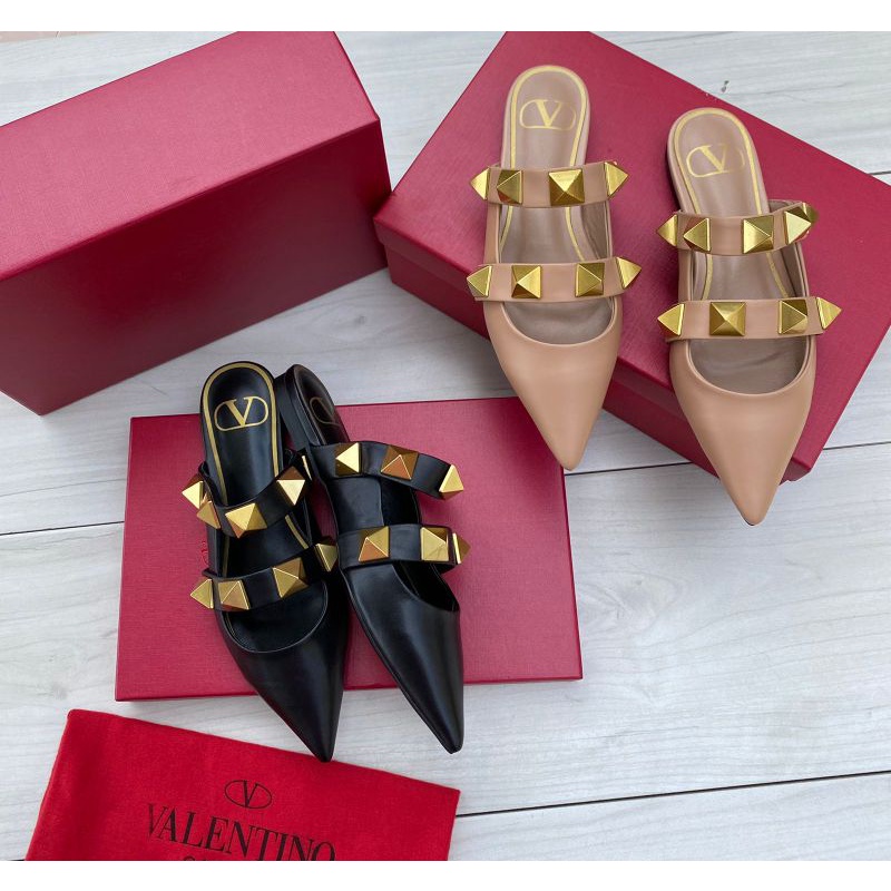 Mirror Valentino Roman Stud Flat Shoes 2802
