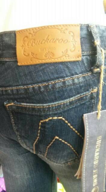 harga buckaroo jeans
