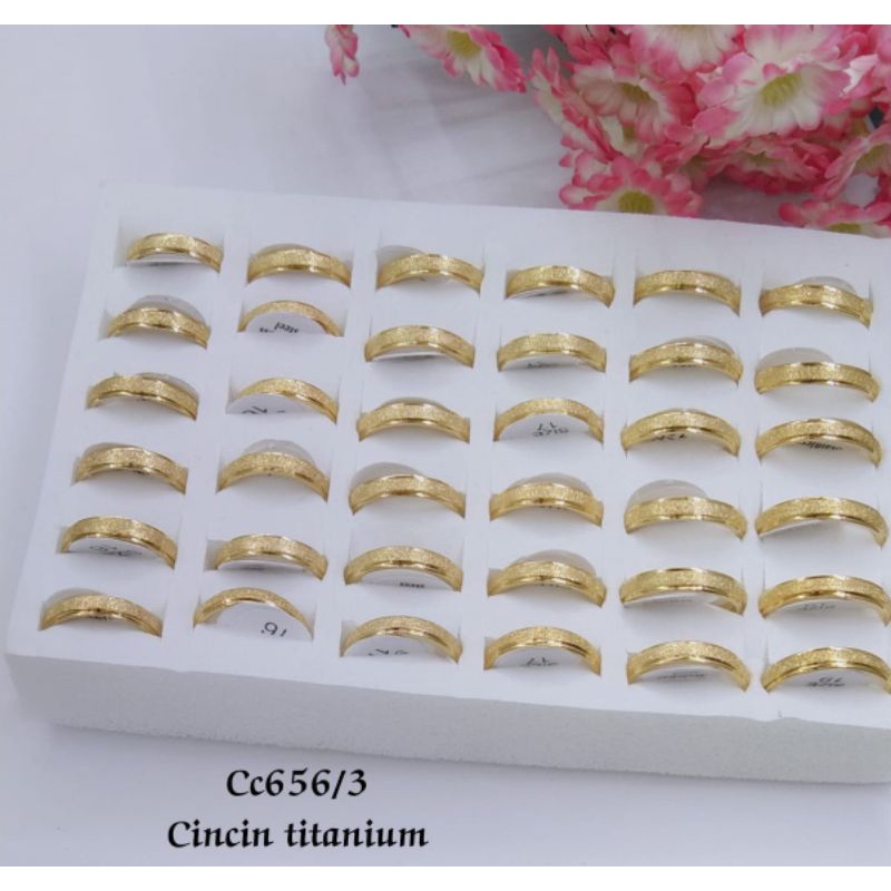 cincin titanium pasir warna emas anti luntur