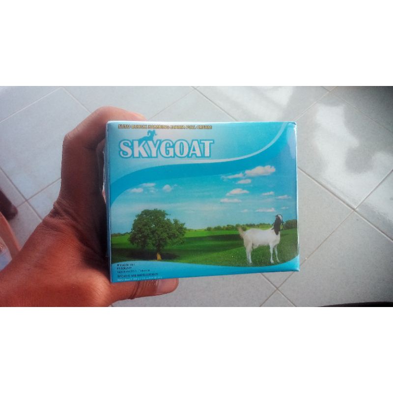 

SUSU KAMBING ETAWA SKYGOAT RASA ORIGINAL BAIK UNTUK PENCERNAAN TULANG DLL BISA GOSEND