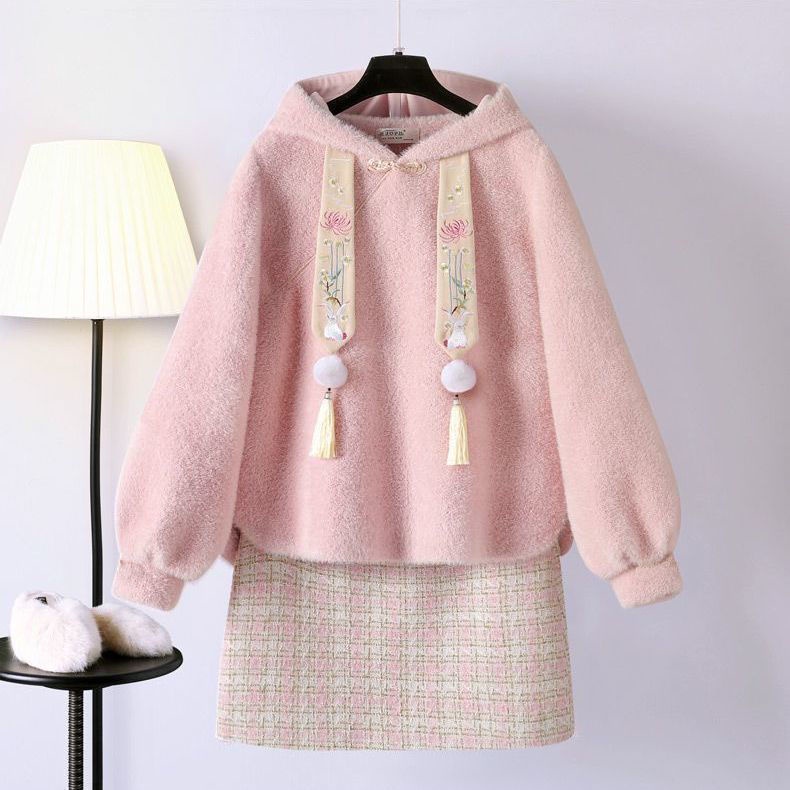 Girls' new winter suit middle school children's Chinese style Hooded Sweater skirt children's Plush