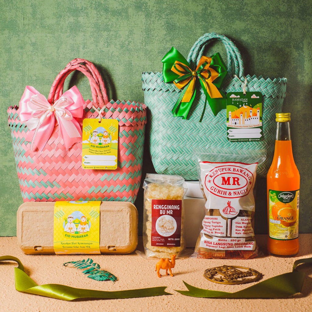 

HAMPERS RAMADHAN & LEBARAN - TAS ANYAM SMALL