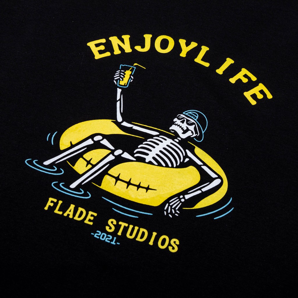 

ID FLADE STUDIOS - FLADE T-SHIRT - LIFE - KAOS HITAM