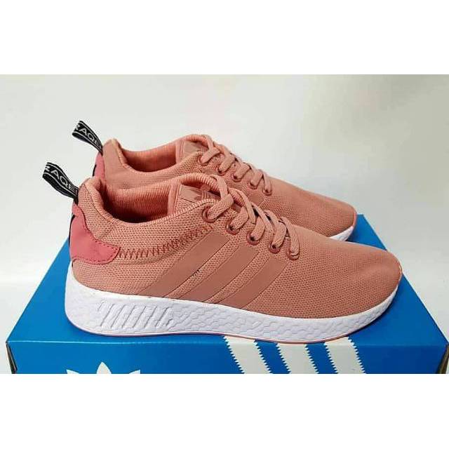 Sepatu Adidas NMD R1 PEACH SOFT PINK SALEM SNEAKERS WANITA KERJA KULIAH KADO HADIAH ULTAH SURPRICE