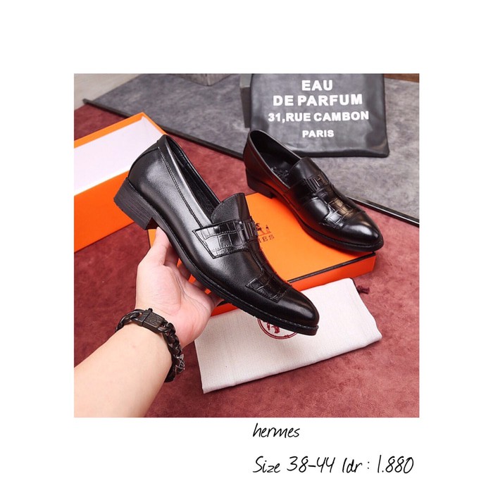 Jual Sepatu Kantor Pantofel Pria HERMES Formal Import Branded Murah