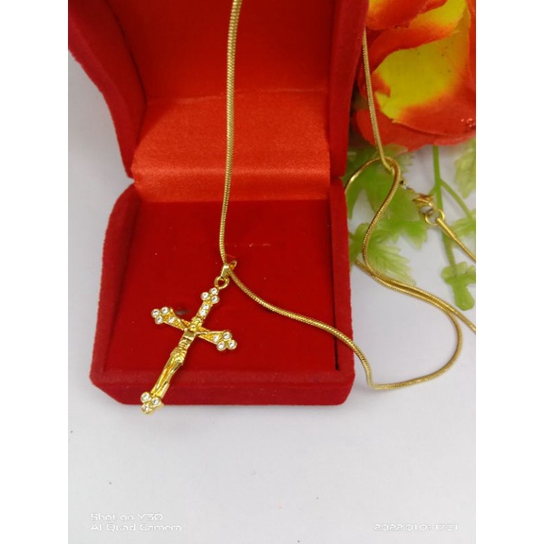 PERHIASAN KALUNG BELUT TITANIUM PLUS LIONTIN SALIB YESUS