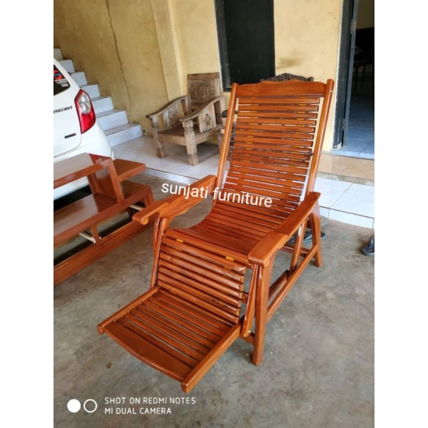 kursi malas / kursi santai jati