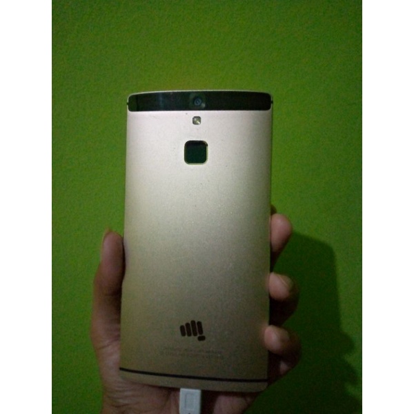 Micromax canvas 6