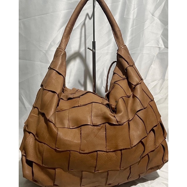 DAAD shoulder bag model hobo preloved