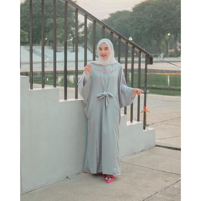 DA08 Gardenia Embroidery Kaftan