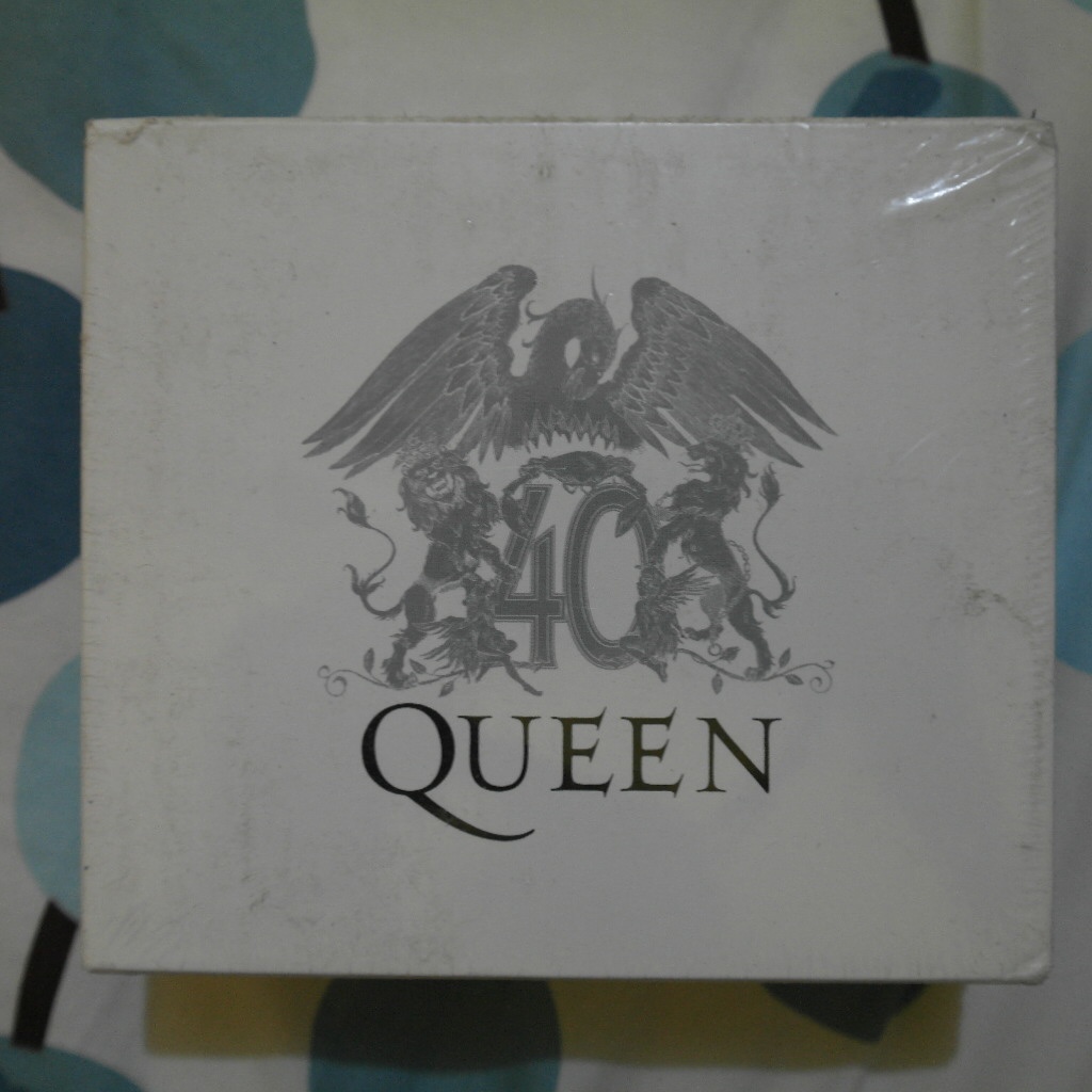 CD QUEEN - 40