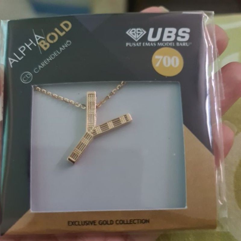 Kalung Alpha Bold huruf Y kadar 700 UBS