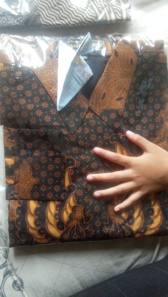 Batik Solo Kapal Kandas Sogan Kemeja Pria Slimfit Katun Halus Sragenan Full Furing