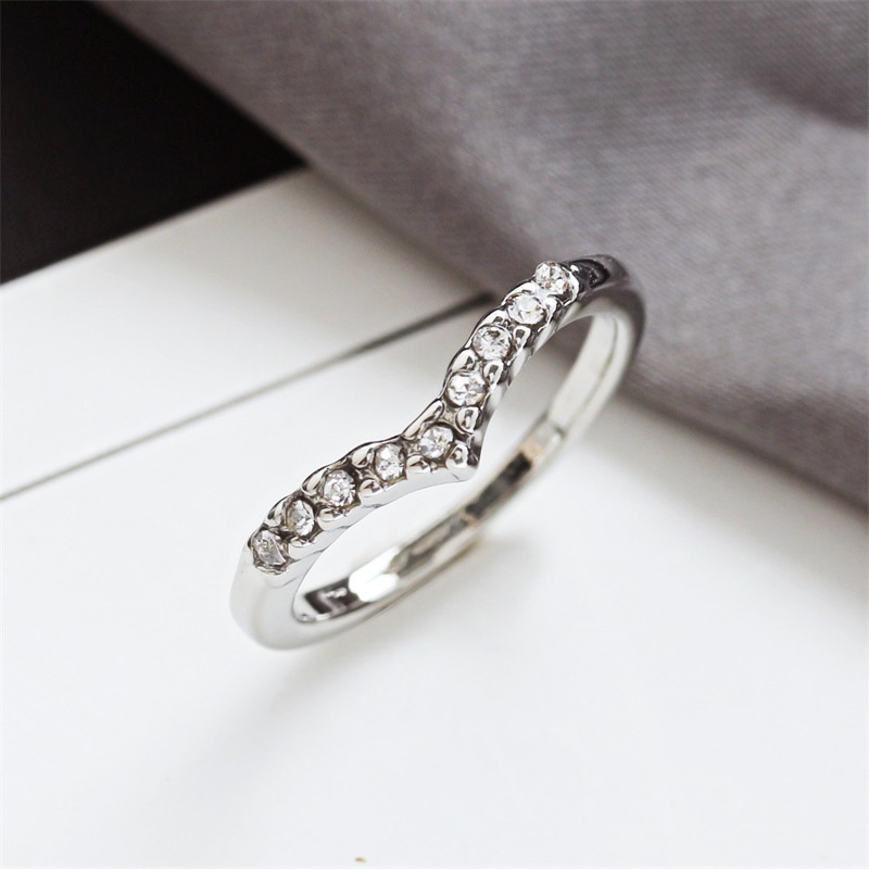 Cincin Bentuk V 2 Warna Gaya Simple Untuk Wanita-8