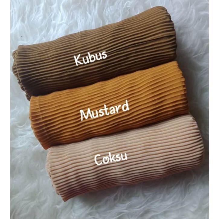 PASHMINA FULL PLISKET CERUTY TANPA GARIS TENGAH