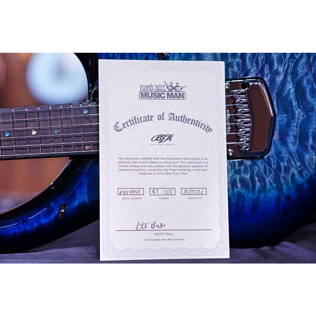 Ernie Ball Music Man John Petrucci Majesty Hydrospace M014941