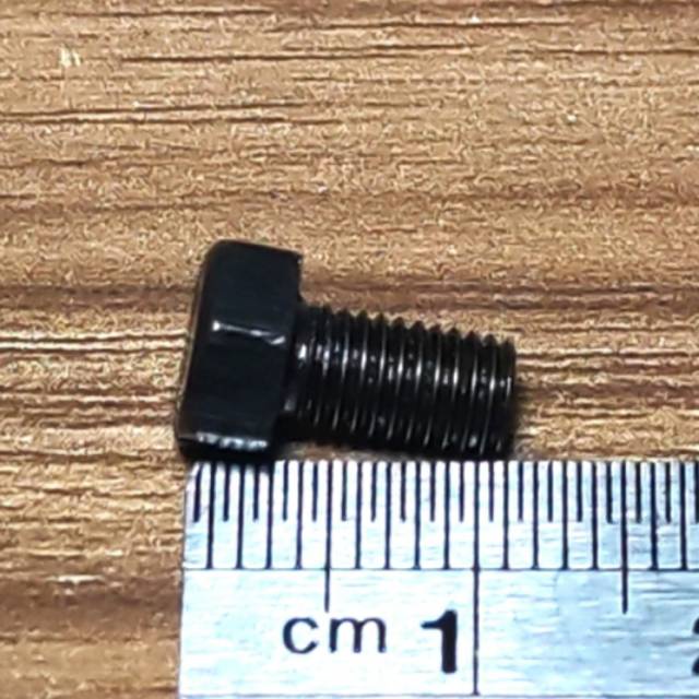 SK261 Atau 1324 Baut Sepatu Mesin Obras Kecil