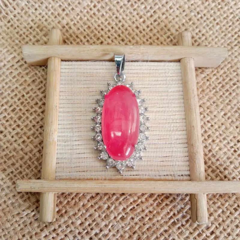 Liontin Batu Agate Merah