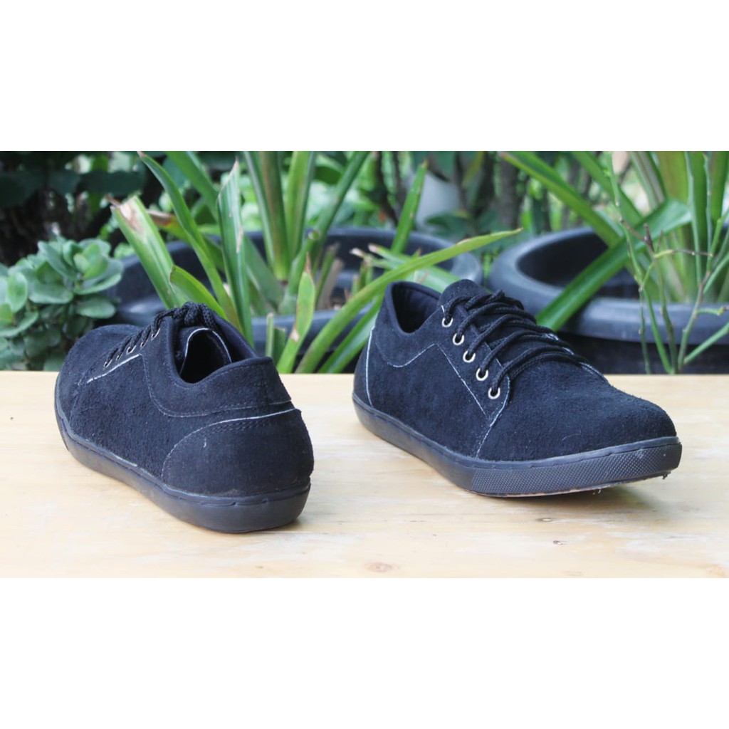 Sepatu Kasual Pria Kulit Asli Loafers Rasheda 012