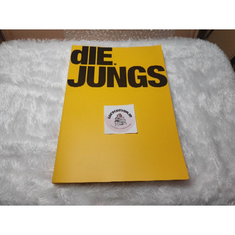 EXO DIE JUNGS PHOTOBOOK EXO-K VER