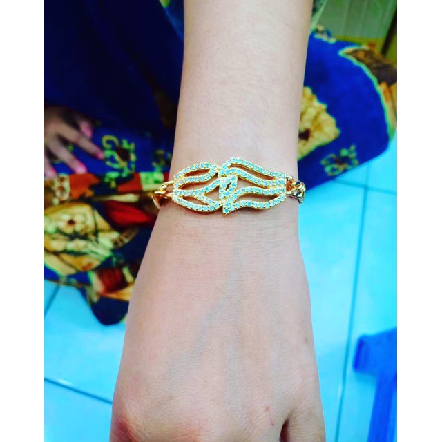 Gelang tangan rante lapis emas