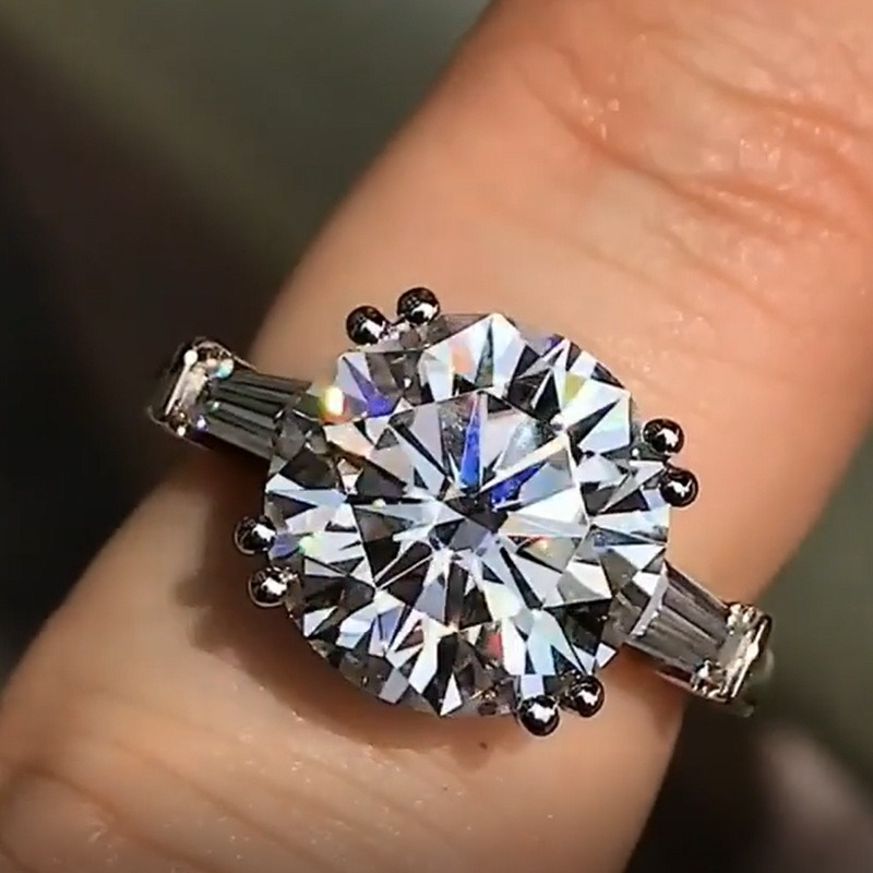 Sepasang Cincin Berlian Imitasi Bentuk Trapesium Bulat Lapis Platinum