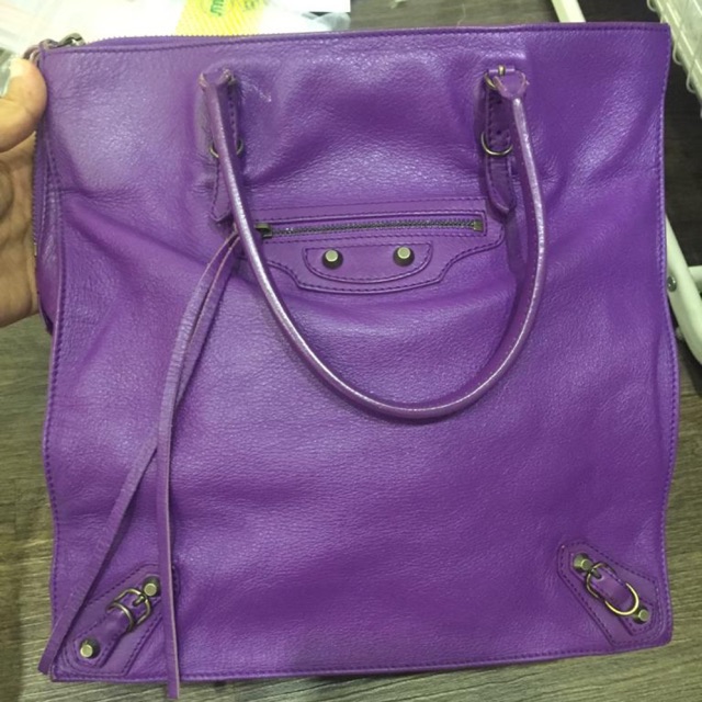 

Balenciaga papier purple