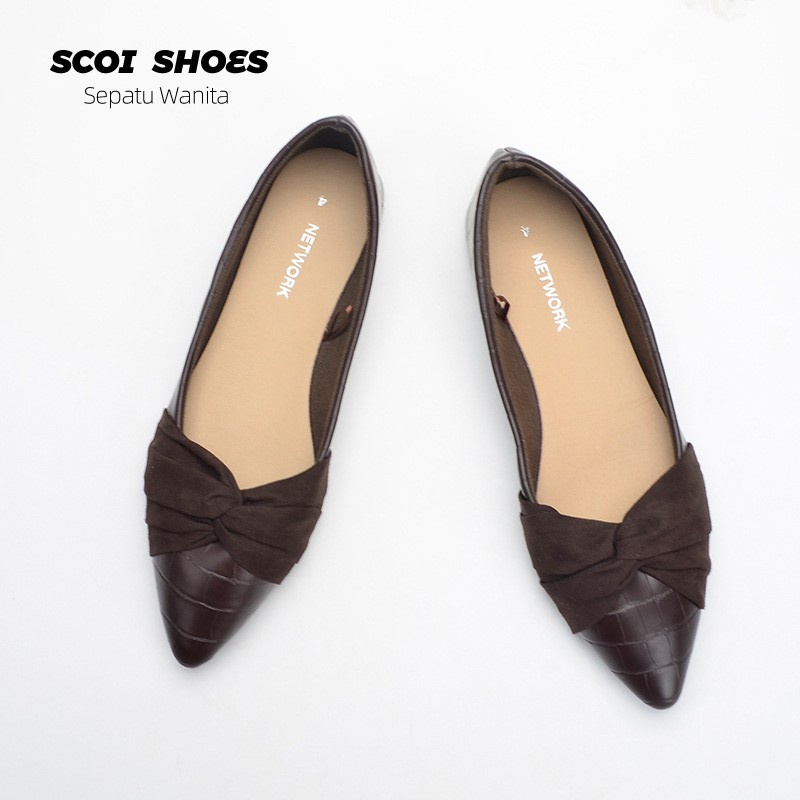 Sepatu Flat Wanita Yang Diimpor Dengan Ujung Runcing Busur Ballet Flat - Scoi Shoes