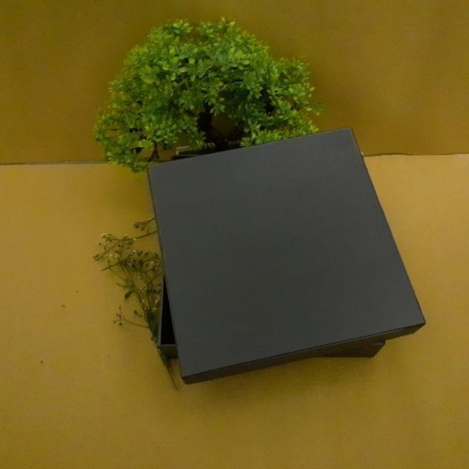 

[COD] Kotak Kado / Gift Box Polos Ukuran 20 x 20 Tinggi 8 cm [COD]