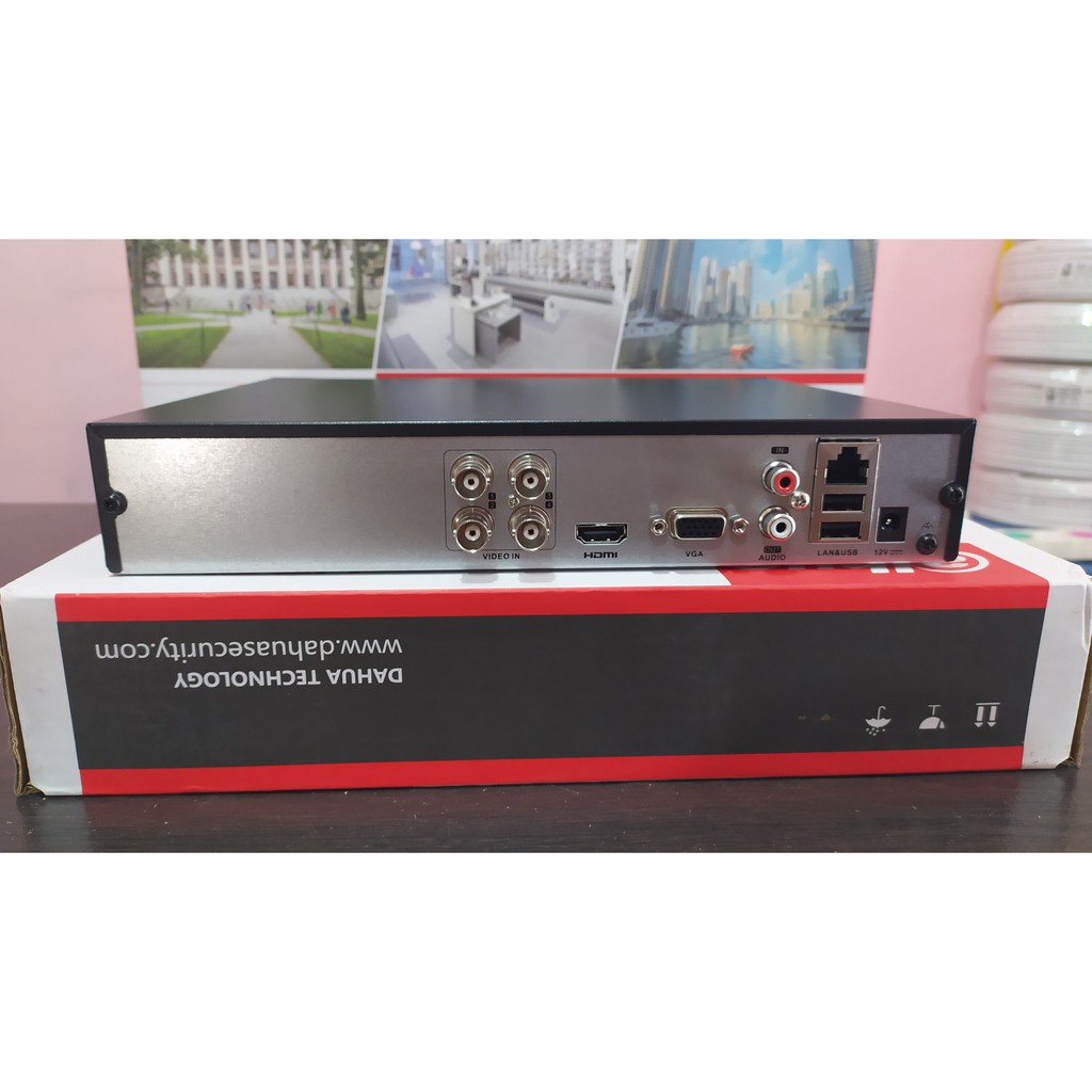 DVR HIKVISION DS-7204HQHI-K1/E Turbo HD 4CH 4 Channel