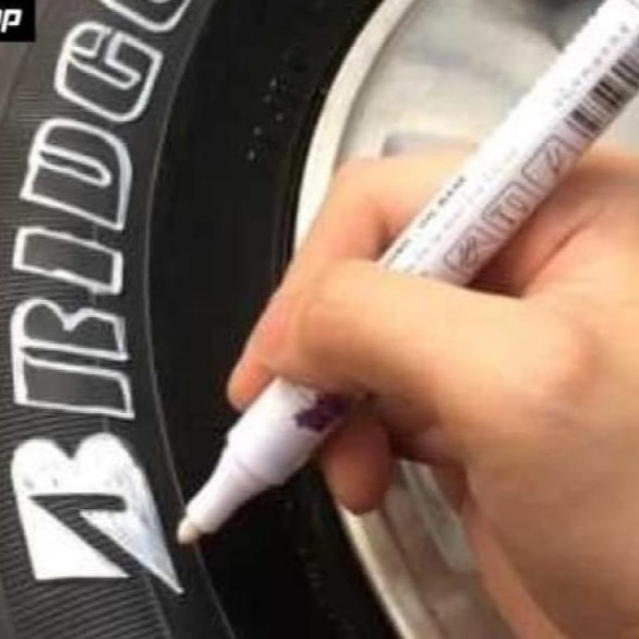 

SPIDOL TOYO / JOYKO Spidol Ban Mobil Motor ORIGINAL Paint Marker MERAH PUTIH HITAM SILVER READY