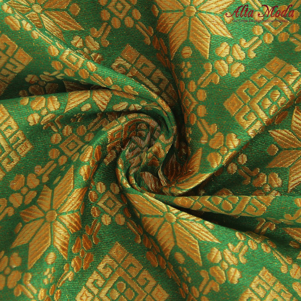 

Alta Moda Songket Motif Palembang Hijau Mix Orange Benang Gold (0.5M)