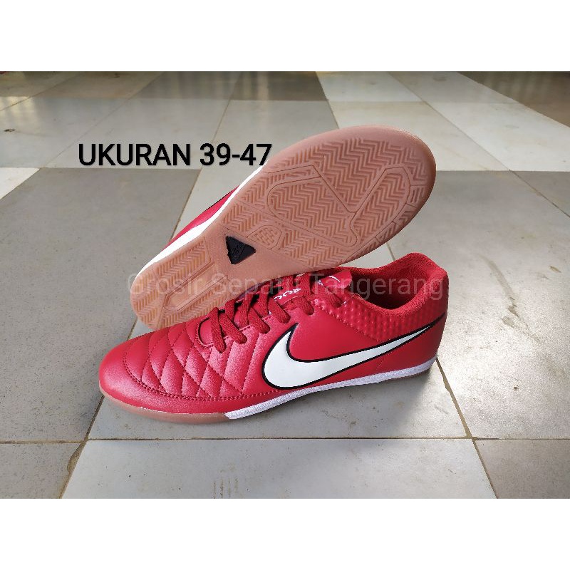 Sepatu Futsal Ukuran Jumbo Big Size 44-45-46-47 Komponen Termurah
