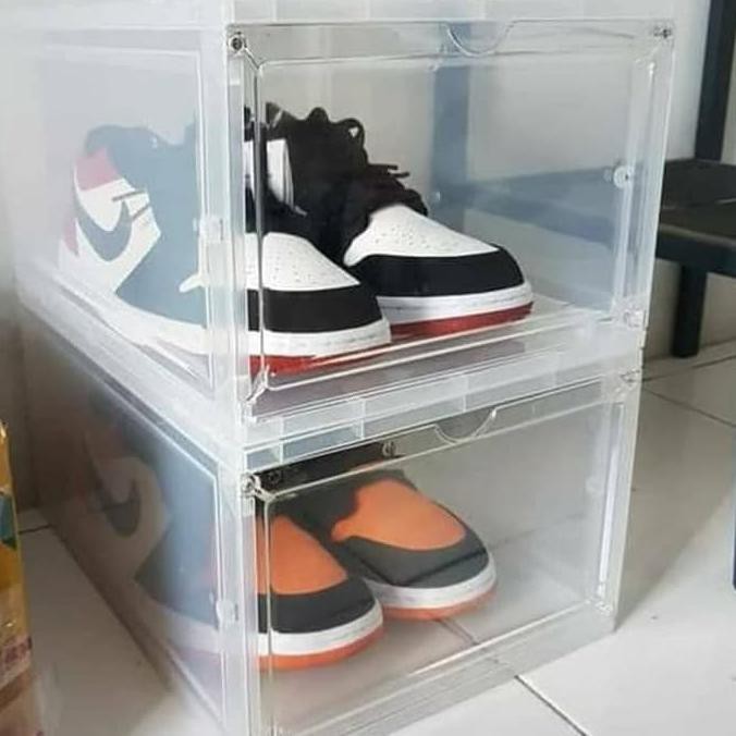 

OPEN SALE SNEAKER BOX AKRILIK 10 PCS