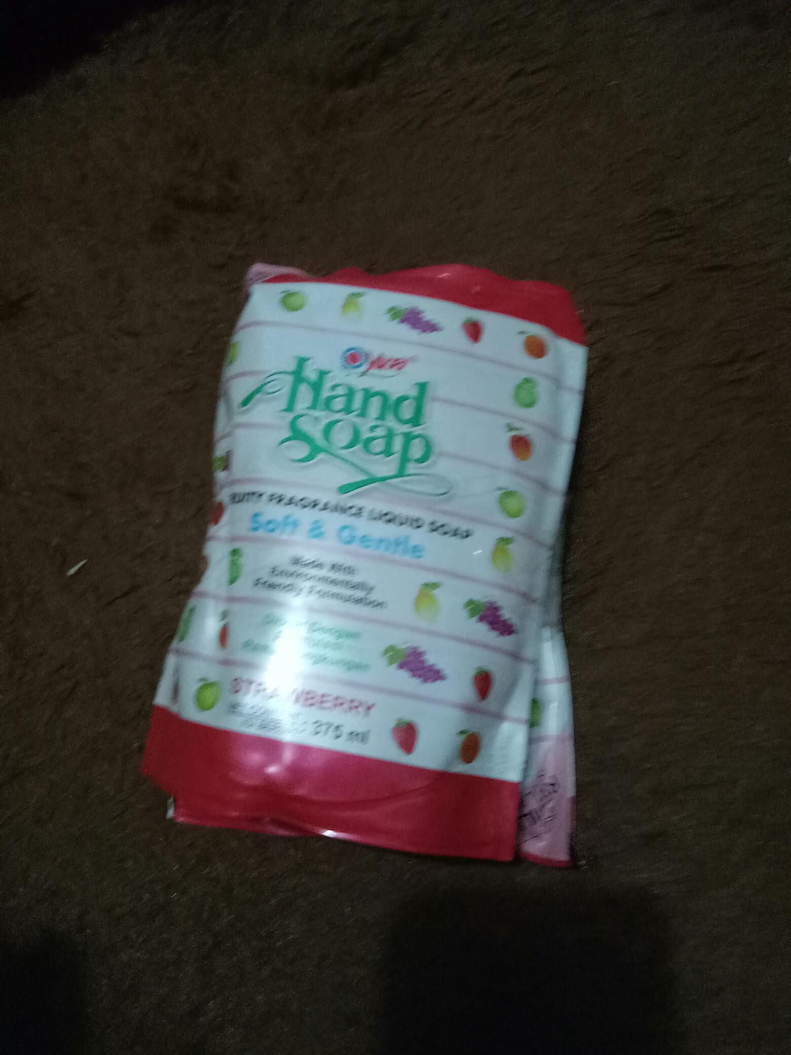 Yuri Hand Soap / Sabun Cuci Tangan Refill 375ml