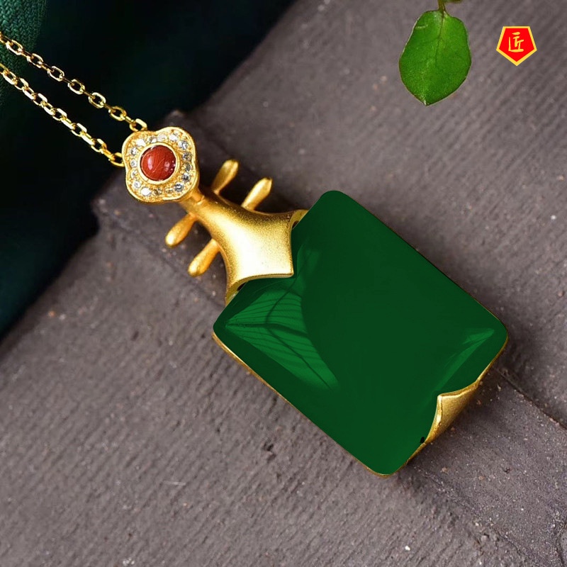 [Ready Stock]Elegant Hetian Jade Necklace Female 925 Silver Pipa-Shaped