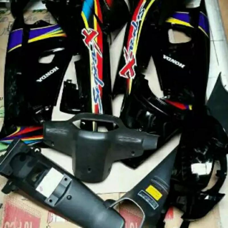 cover body Supra x 100 lama full set body halus /kasar