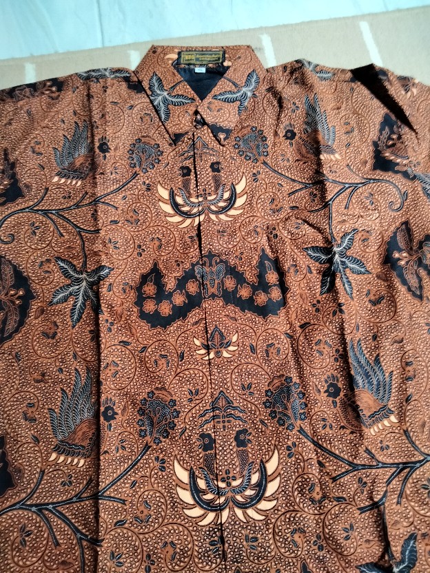 Batik Solo Wahyu Temurun Bahan Katun Sragenan Full Furing Kemeja Batik Pria Lengan Panjang By Sm
