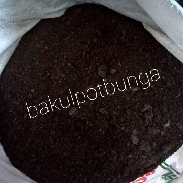 Media Tanam Organik Tanah Kompos  Repack 1kg