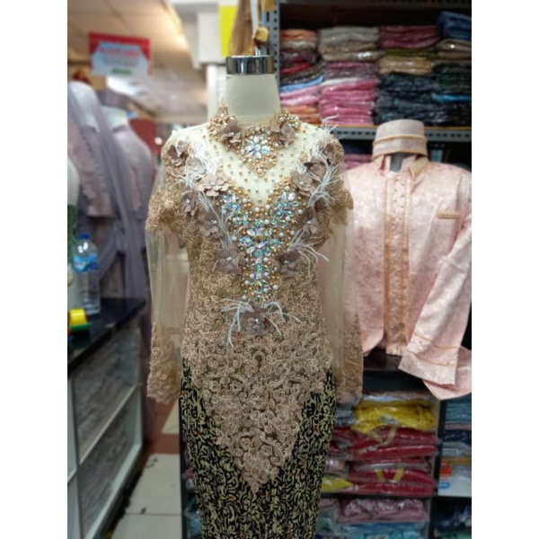 ATASAN KEBAYA PAYET-KEBAYA MODERN