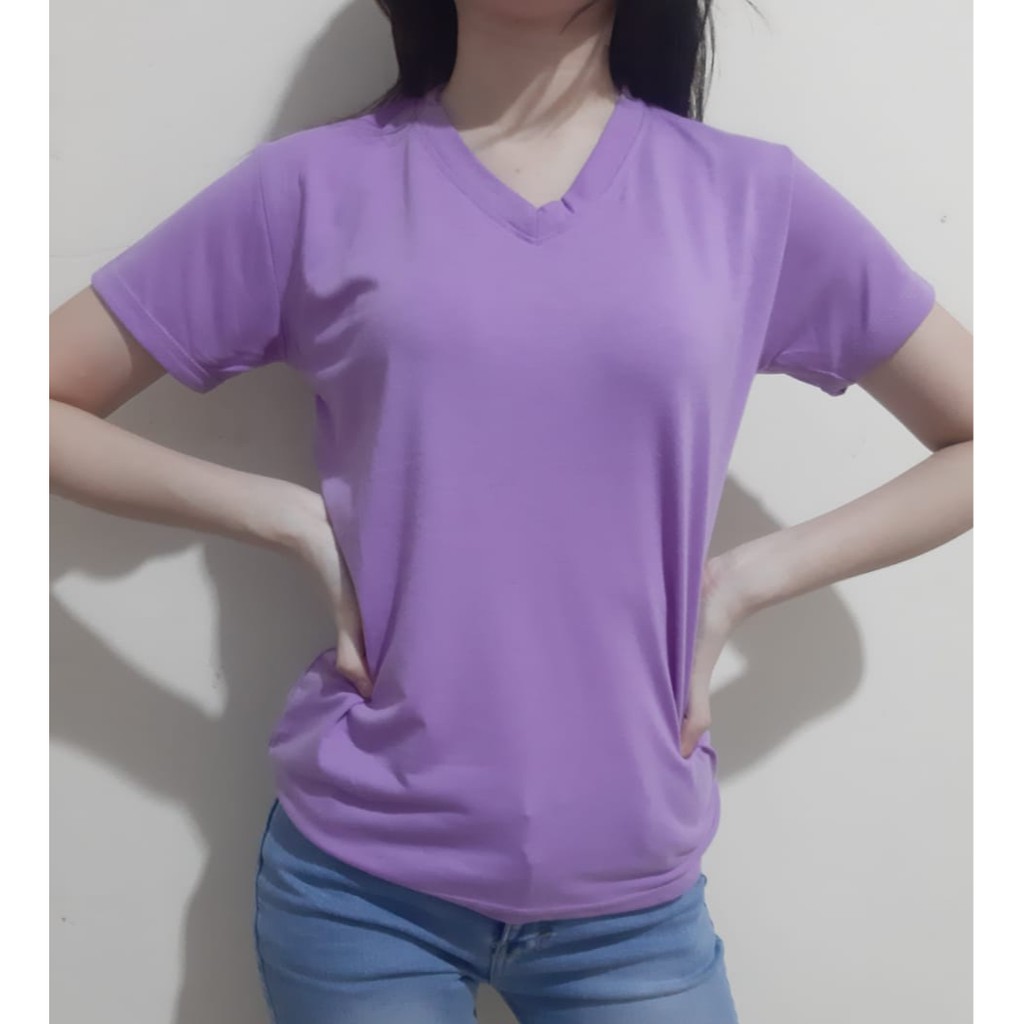 kaos v-neck cewe