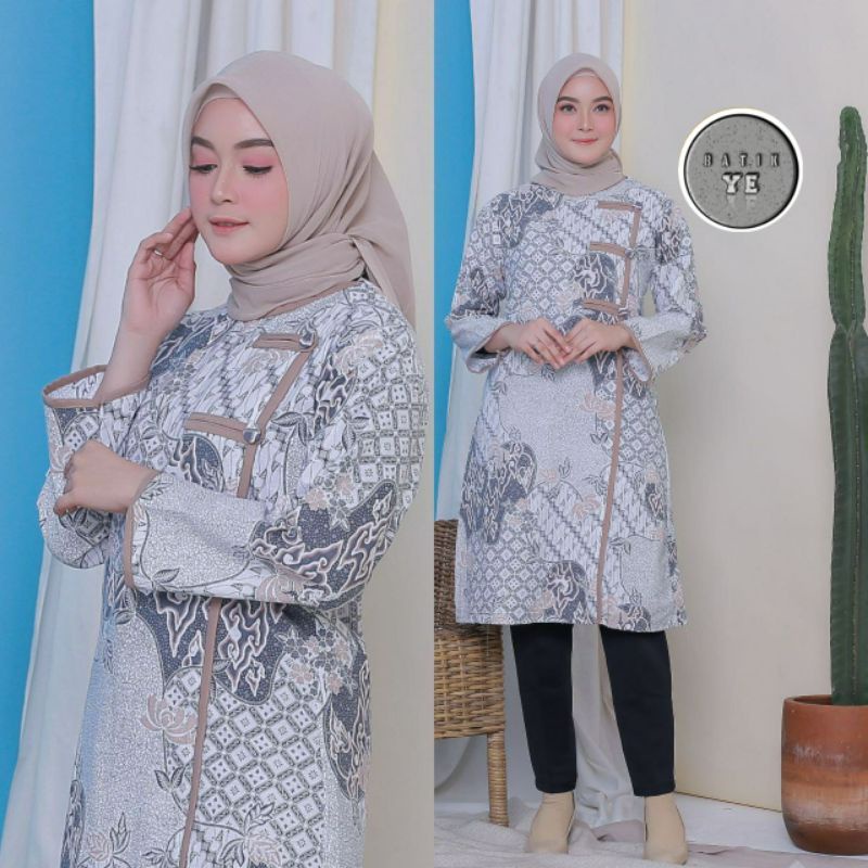 

Blouse Kantor