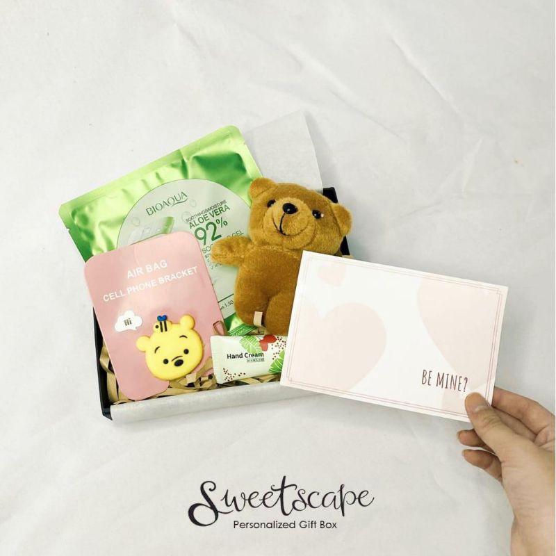 

Gift Box Package 91-Paket Hampers 91- Happy Anniversary