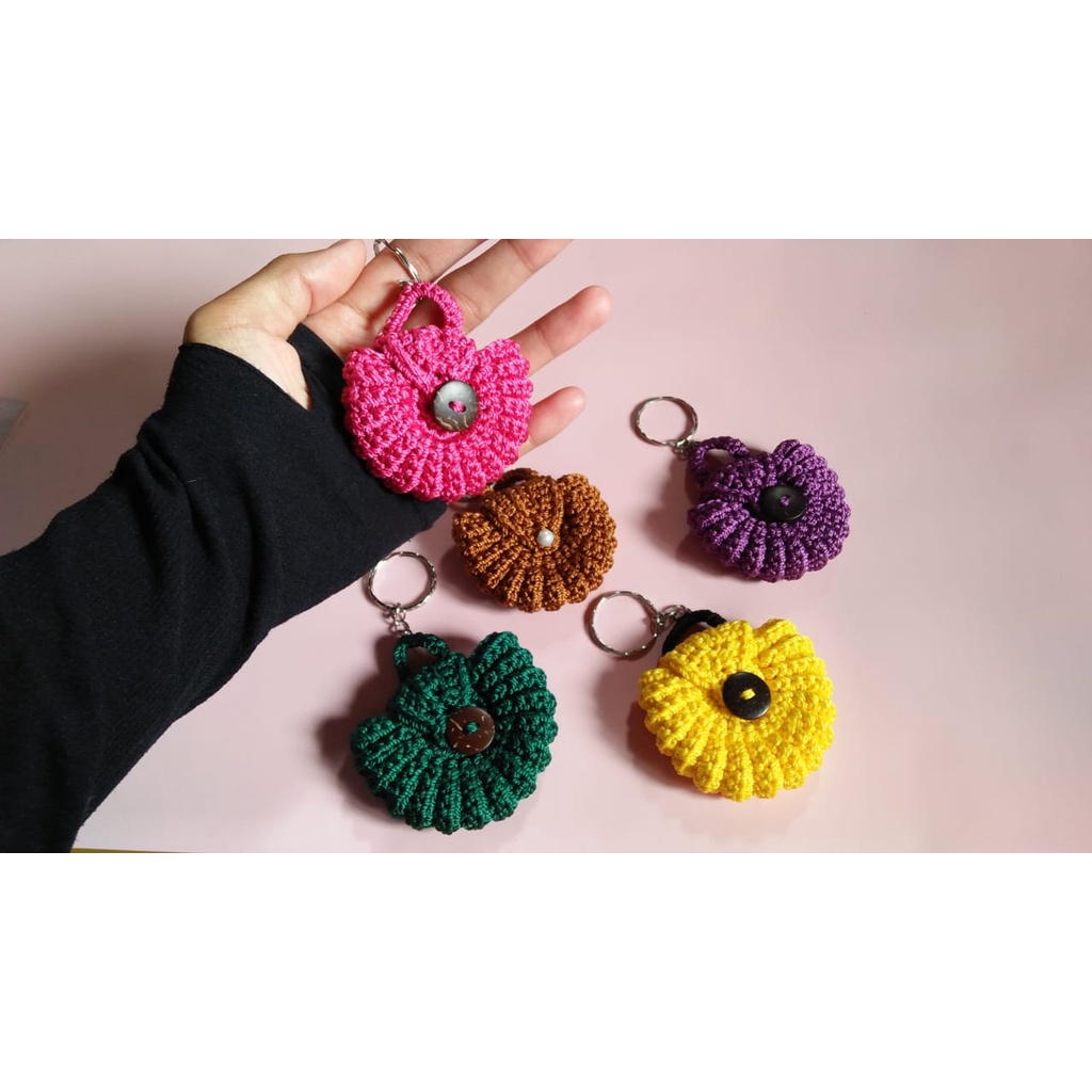 GANTUNGAN KUNCI TAS RAJUT