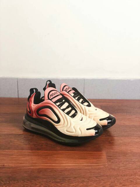 Nike Air Max 720 Black Gold - Original Unauthorized