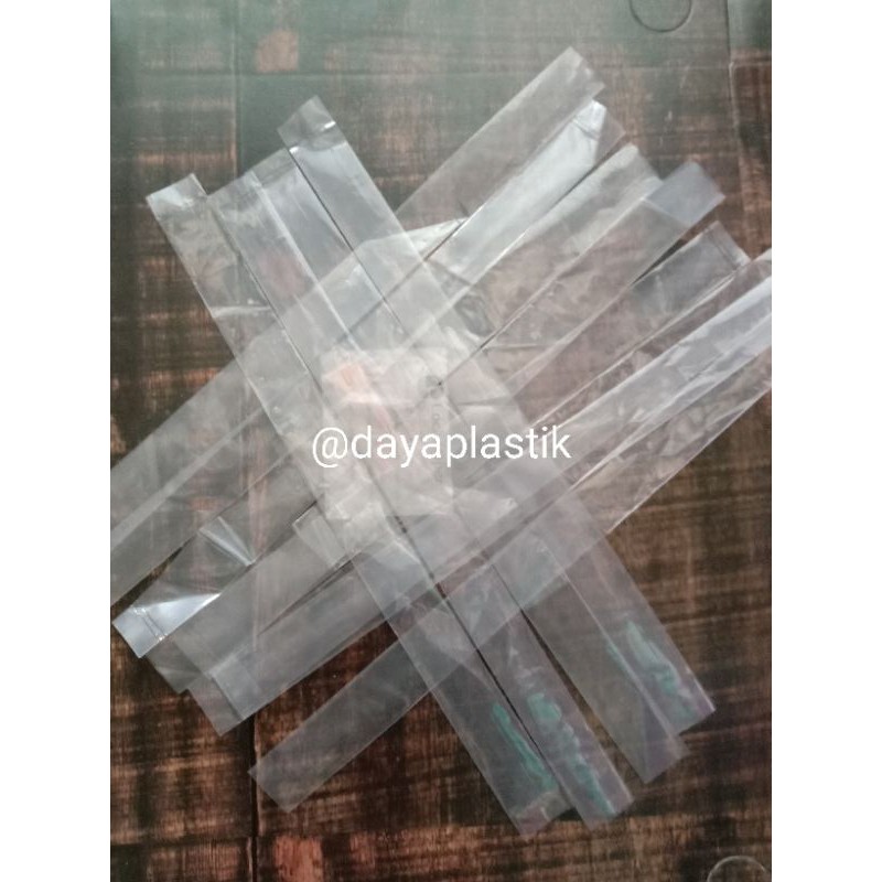 

PLASTIK ES LILIN pensil 1,8 x 23 murah