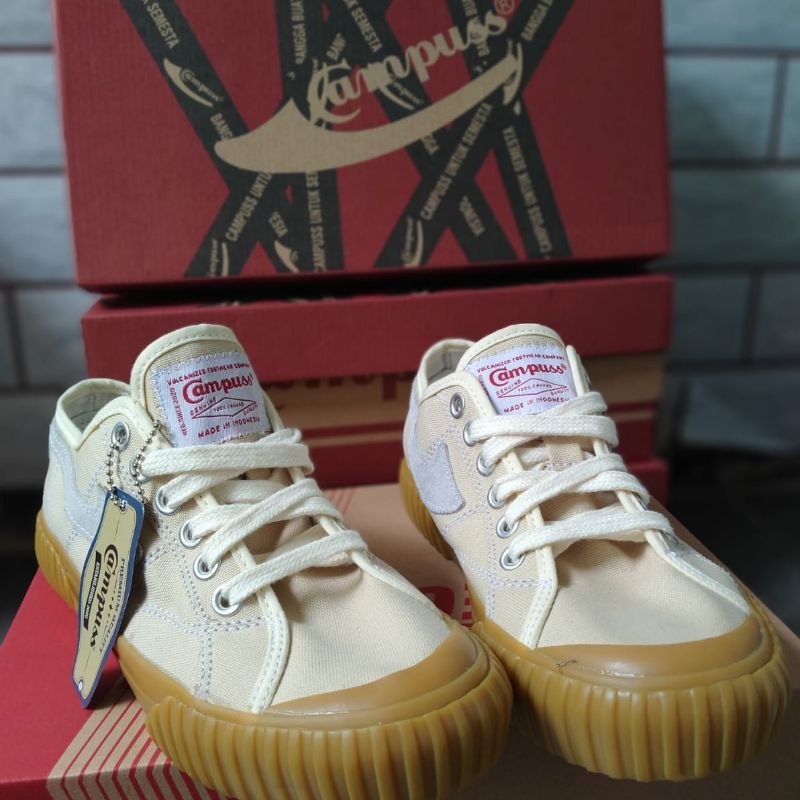 Sepatu pria dan wanita Campuss Semesta Low Capucino