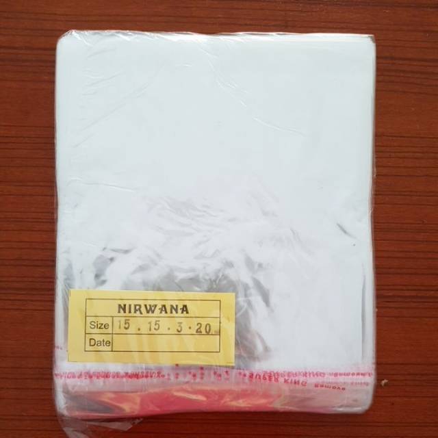 

Plastik OPP Lem 15×15 cm
