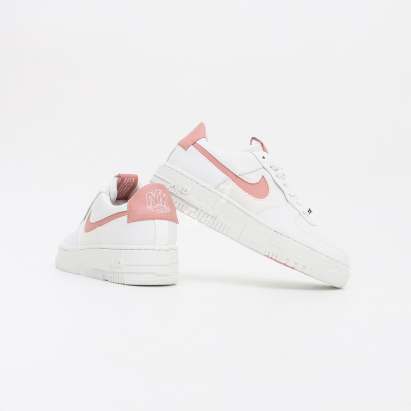 Air Force 1 Low Pixel Rust Pink